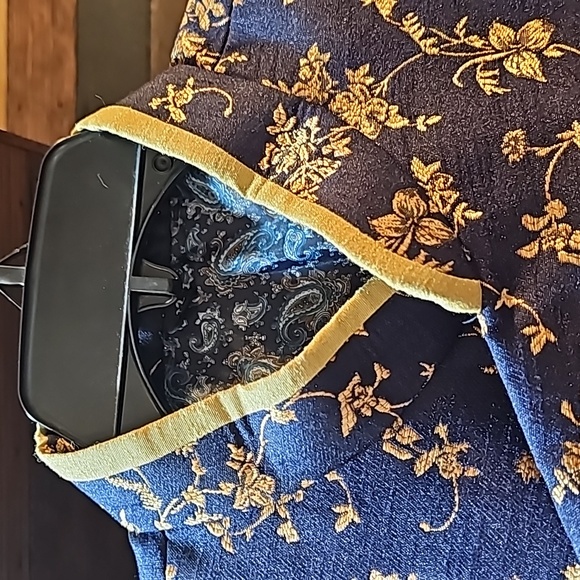 Gold Silk Nehru Blazer with Customized Threads - Picture 3 of 10